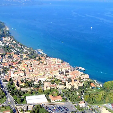 Belvilla By Oyo Casa Gialla A Due Lazise